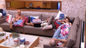 Ayrton avisa brothers: 'Podem vir quentes que estamos fervendo'