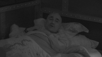 Ayrton garante a Ana Clara e Gleici: 'Não voto no Kaysar agora'