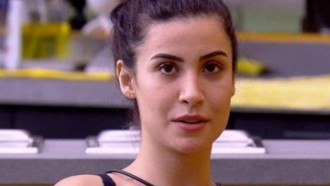BBB20 - Bianca declara estar feliz por se aproximar das meninas