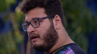 BBB20 - “Esse cara precisa sair logo”, declara Victor Hugo em conversa com Gizelly