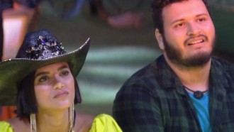 BBB20 - Festa do Líder tem pedido de beijo, confissão e comentário homofóbico