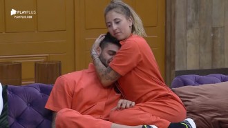 Bifão consola Netto após eliminação de Aricia