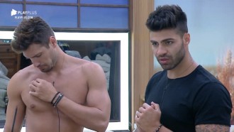 ‘Cadê a personalidade do cara?’, diz Netto sobre posicionamento de Viny