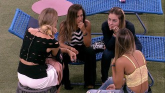 Carolina critica Tereza: 'Muito ingrata'