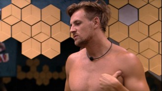 Diego sobre Hariany e Paula: 'Uma das duas vai estar no Paredão'