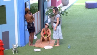 Aline Wirley sobre brothers do Grupo Fundo do Mar: 'É guerra'