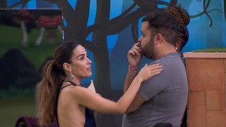 Após briga com MC Bin Laden, Michel chora no BBB 24