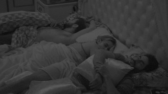 Após noite de Prova do Líder, todos dormem na casa do BBB21
