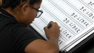 Após veto em Festa, Milena chama Jonas Sulzbach de 'imbecil' e ameaça: 'As suas que vão ser manchadas'