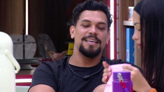 BBB 25: Vinícius conta que já cantou com estrela da música