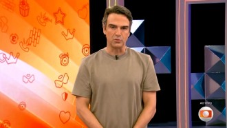 BBB 26: Tadeu Schmidt anuncia a desistência de Pedro