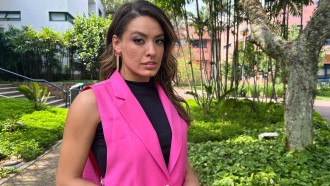 Beatriz se emociona ao reencontrar irmão após 95 dias