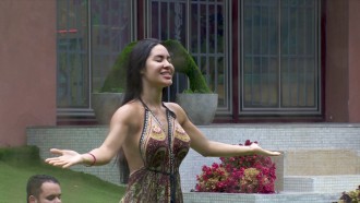 Brothers aproveitam música e banho de chuva no BBB 24