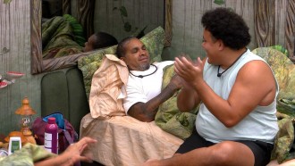 Brothers cantam 'Parabéns' para Rodriguinho no BBB 24