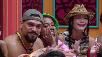 Brothers se emocionam com vídeo do Almoço do Anjo no BBB 25