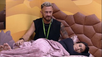 Brothers se espantam com revelação de Fred sobre Domitila