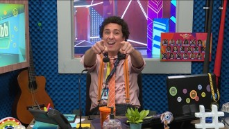 CAT BBB: Rafael Portugal cria hit da semana do BBB21