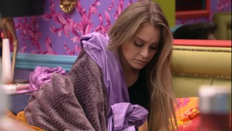 Confinados acordam no BBB21