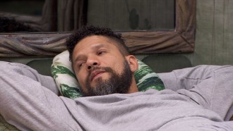 'Ela é uma cobra que se disfarça', dispara Juninho sobre sister