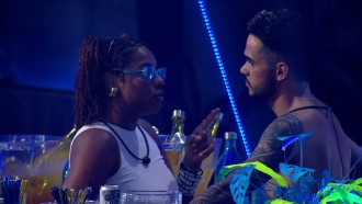 Em DR com João Gabriel, Thamiris declara: 'Eu estava indo na sua'