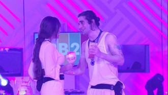 Fiuk elogia posicionamento de Thaís no BBB21: 'Você me inspirou'