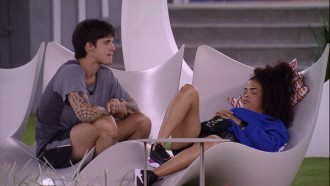 Gabriel sugere trazer Fred e Ricardo para perto no BBB 23