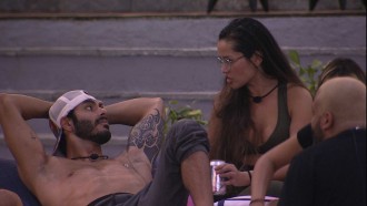 Juliette para Rodolffo: 'Eu levei um fora, por você'