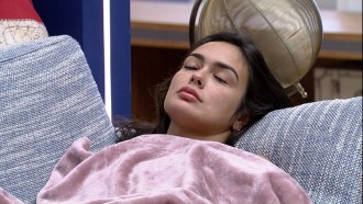 Larissa se queixa de tempo na Xepa: 'Um mês'