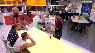 Mateus tem pesadelo com Tá Com Nada no BBB 25: 'Acordei suando'