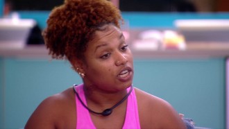 No BBB 25, Camilla critica jogo de dupla: 'Eu não faço média'