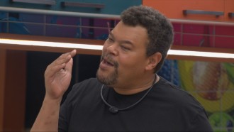 Babu Santana elogia Solange Couto no BBB 26 e brinca: 'Gostosa'