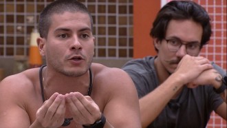 Resumo BBB: veja vídeos do dia 18/04/2022 – Click BBB