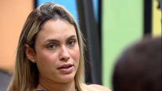 Sarah critica Carla Diaz no BBB21: 'O jogo dela é ruim'