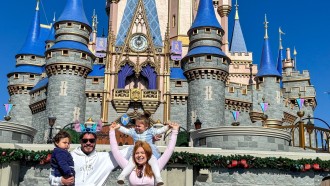 Viih Tube compartilha fotos de viagem a Orlando