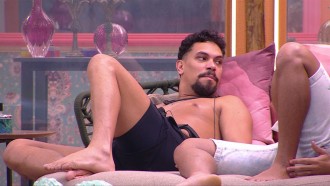 Vinícius revela 'medo' de sair no próximo Paredão do BBB 25