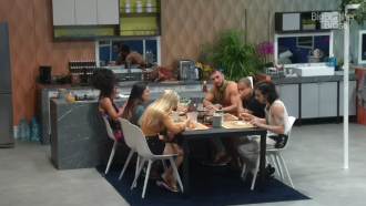 Projota brinca sobre Juliette: ‘Ela é vtzeira!’