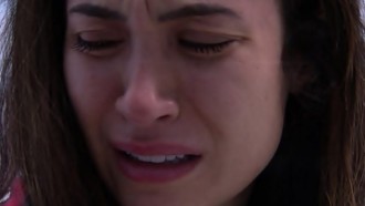 Solteira Boca Rosa sofre com live de Marília Mendonça