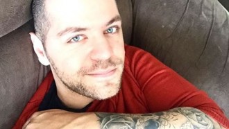 Ex-esposa de integrante de A Fazenda cobra pensão das filhas na Justiça