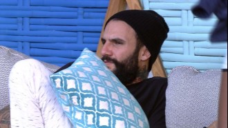 Gleici, Nayara e Wagner reclamam do comportamento de Ayrton