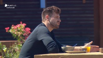 Guilherme Leão critica clareamento de dentes em conversa com Tati