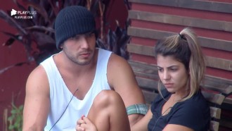 Hari Almeida desabafa com Lucas Viana: 'Você me magoa muito'