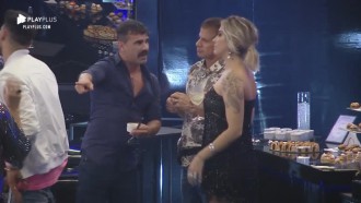 Jorge e Tati trocam farpas durante festa: 'Você era manipulador'