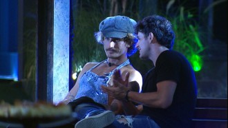 Maycon admite: 'Me perdi no jogo por causa da Isabella'