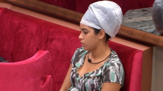 Elana questiona sua participação no jogo: 'Será que o povo me vê como figurante?'