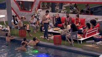 Resumo BBB: Tour do ronco continua e dupla troca carinhos na madrugada!
