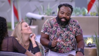 Rodrigo elogia amizade de Paula e Hariany: 'Invejável'