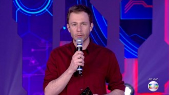 Tiago Leifert confirma promessa de Jaqueline para Mahmoud 