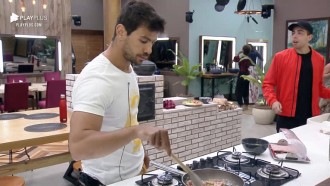 Mariano arrasa na cozinha - A Fazenda 12