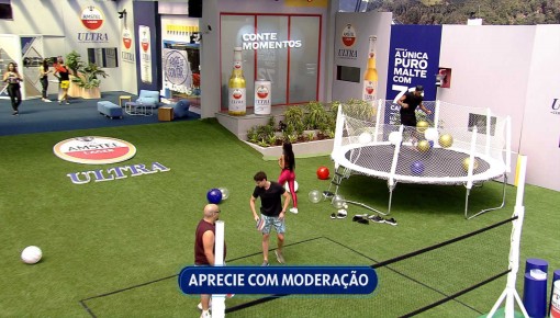Brothers do BBB 22 aproveitam ação especial da Amstel