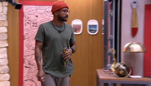 Ricardo desabafa sobre treta com Paula: 'Clima muito pesado'